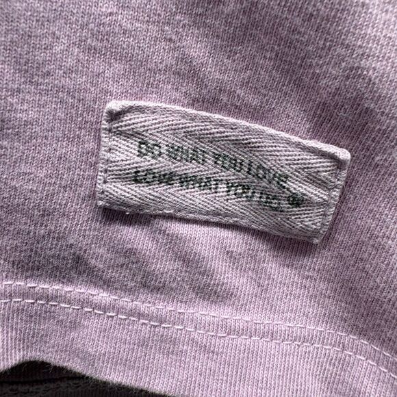 Life is Good Purple V-neck Tee Shirt XL Jeep Mountain Chic Outdoors Camping - Picture 4 of 6